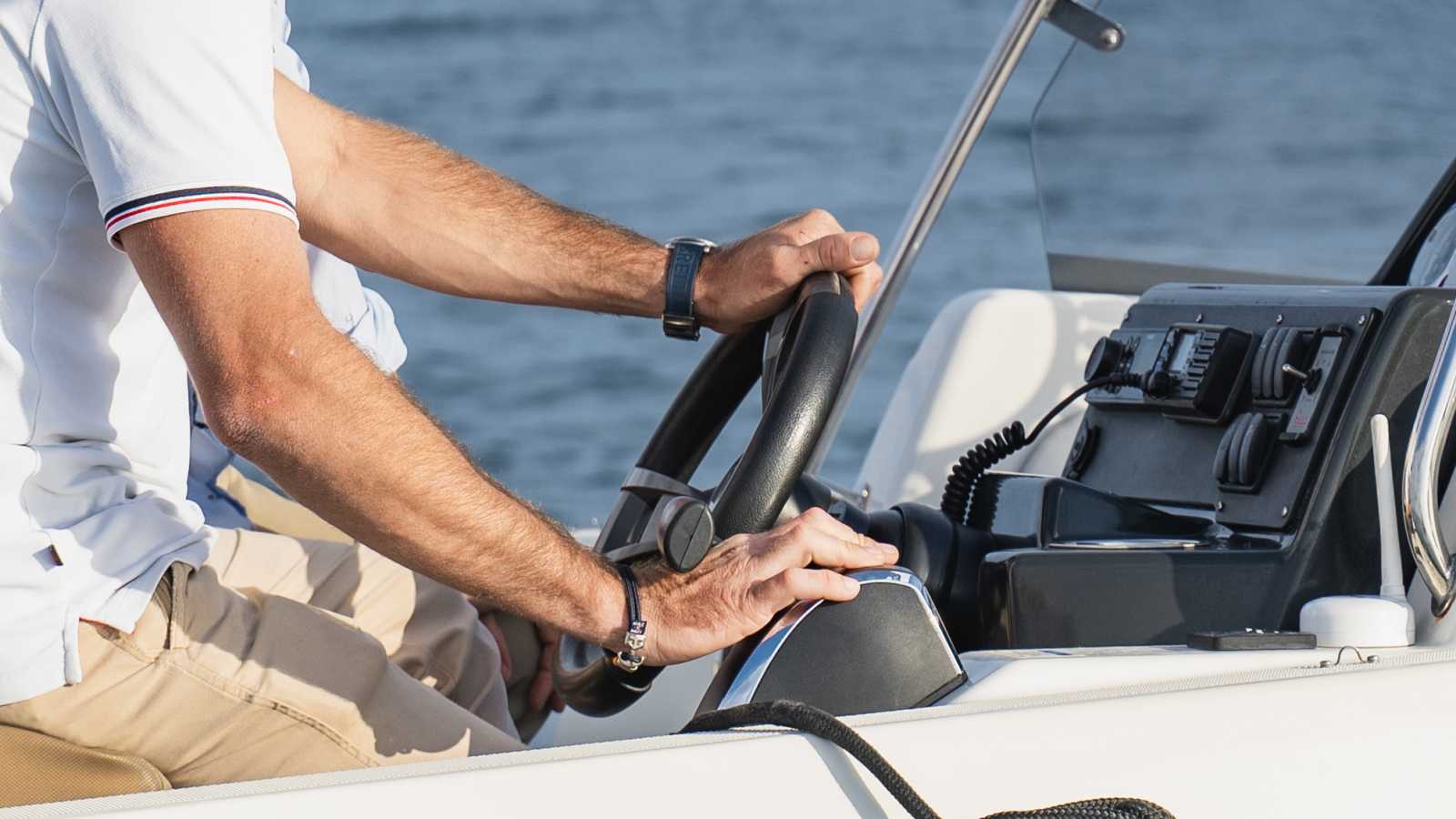 Conseils sur le Trim en bateau hors-bord - club de bateaux club nautique location de bateaux